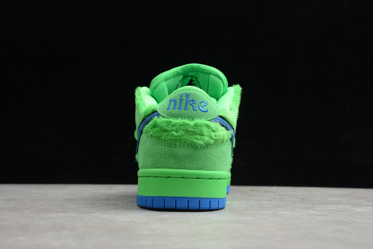 Nike Dunk SB Grateful Dead Bears Green
