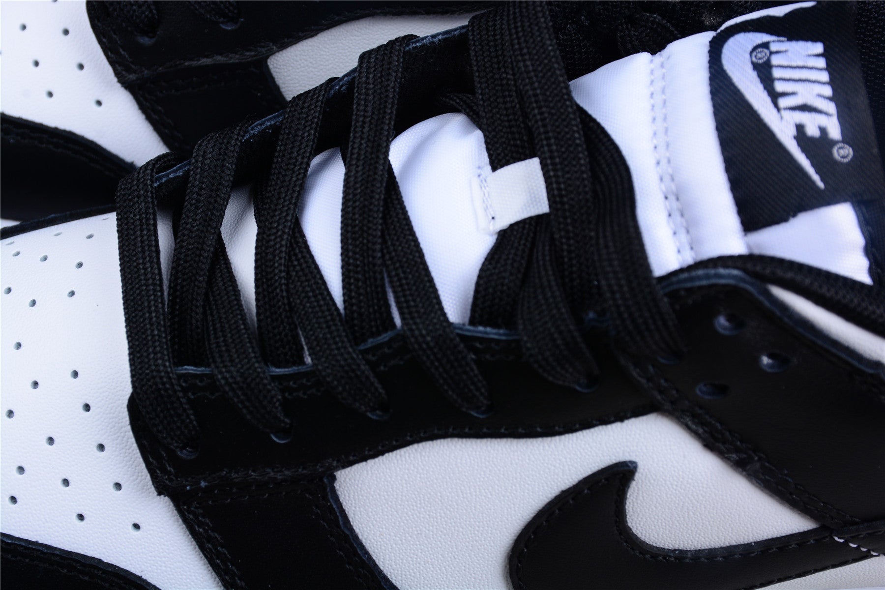 Nike Dunk Panda