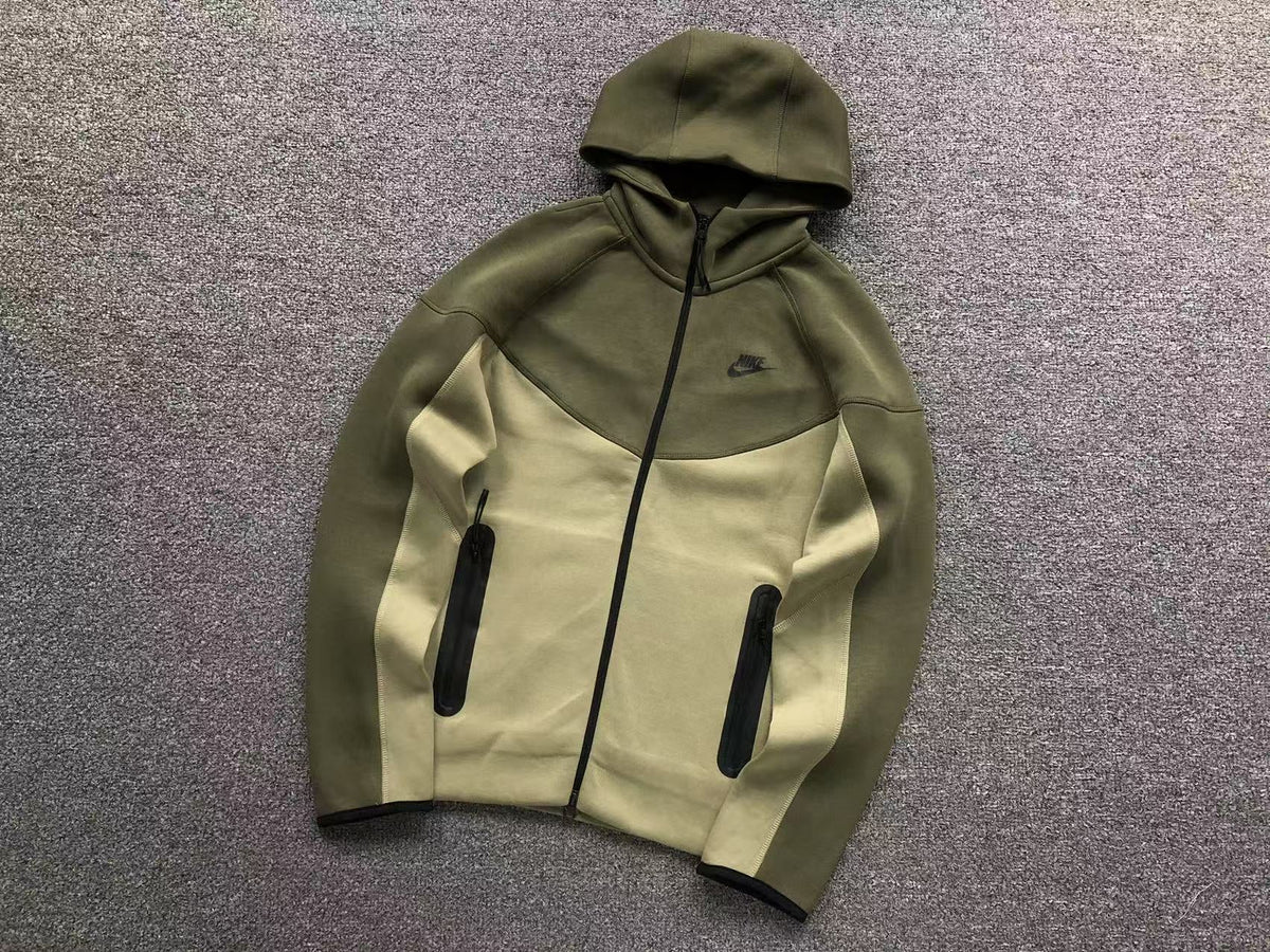Nike Tech Fleece Tracksuit