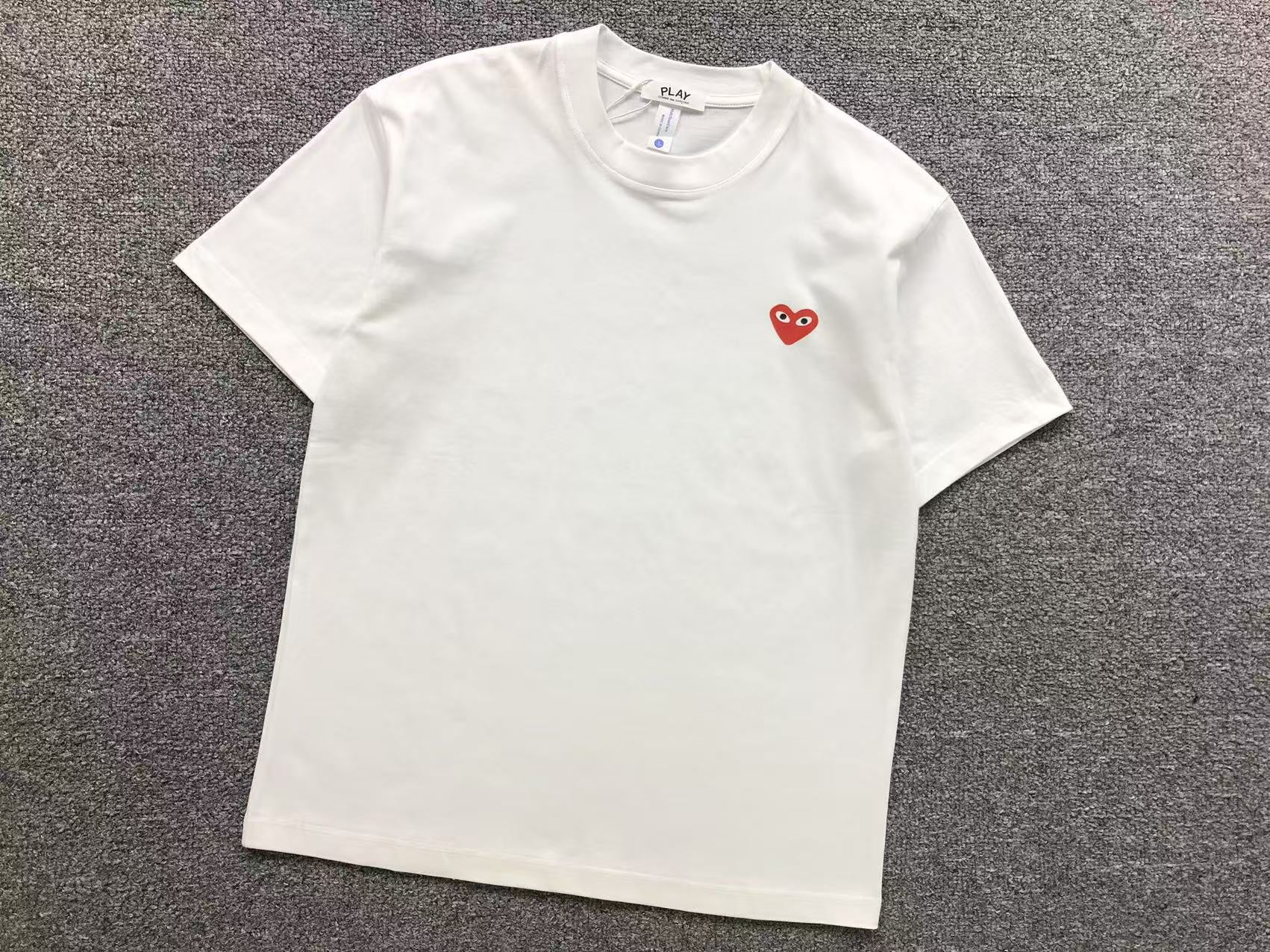 T-Shirt Comme des Garçons PLAY