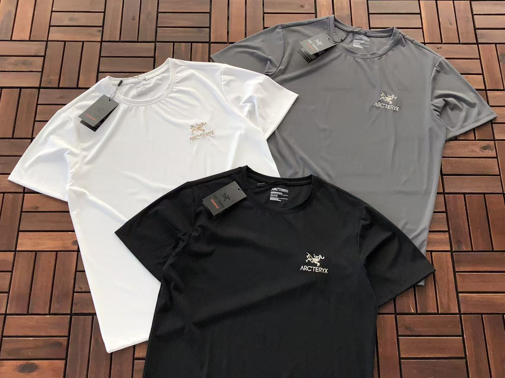 Arc'teryx T-Shirt
