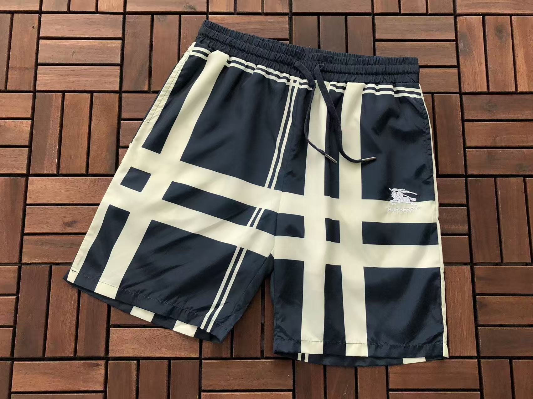 Burberry Short