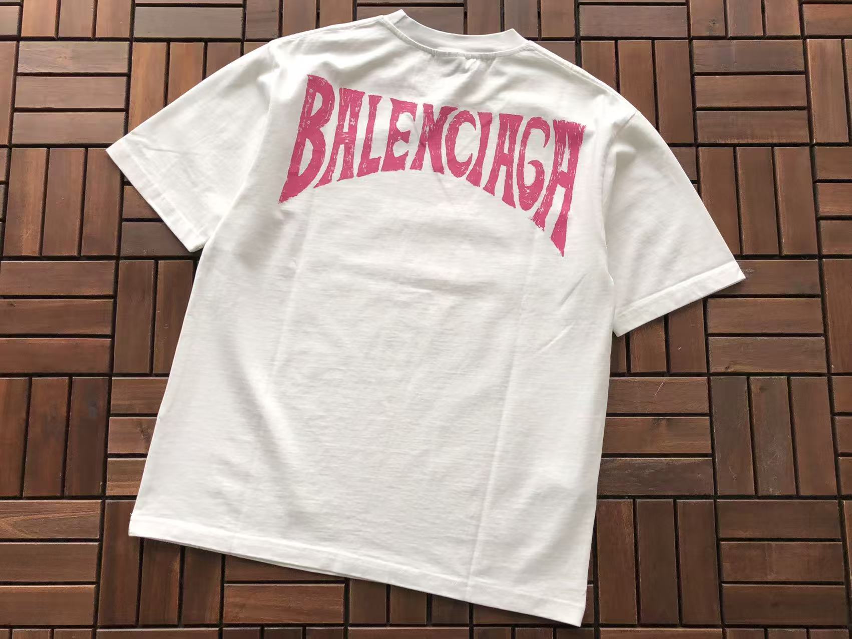 T-Shirt Balenciaga