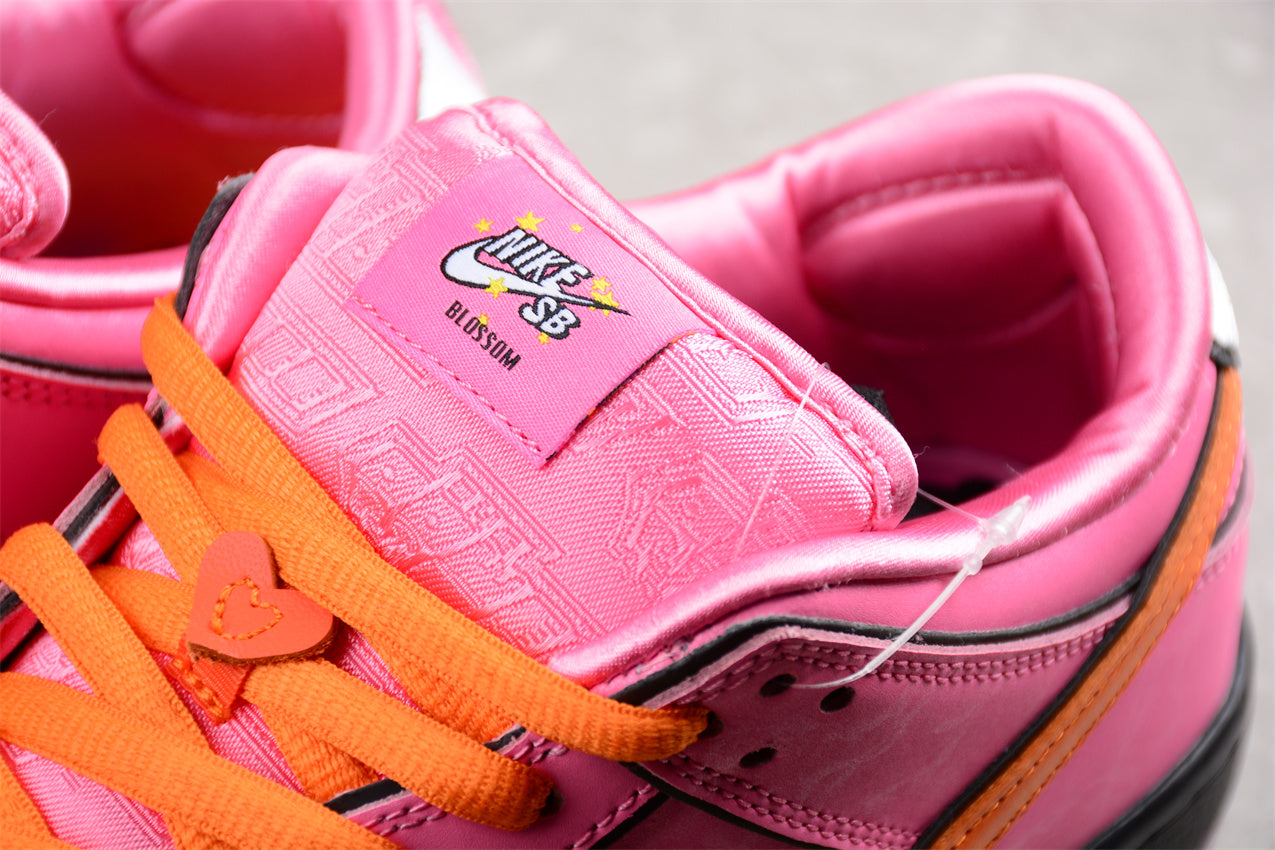 Nike Dunk SB The Powerpuff Girls Blossom