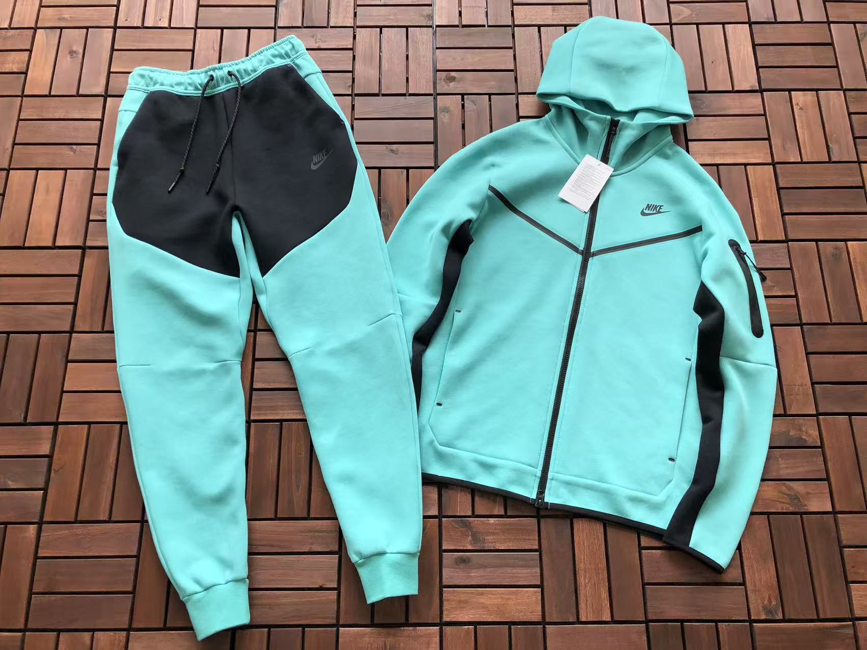 Nike Tech Fleece Tracksuit
