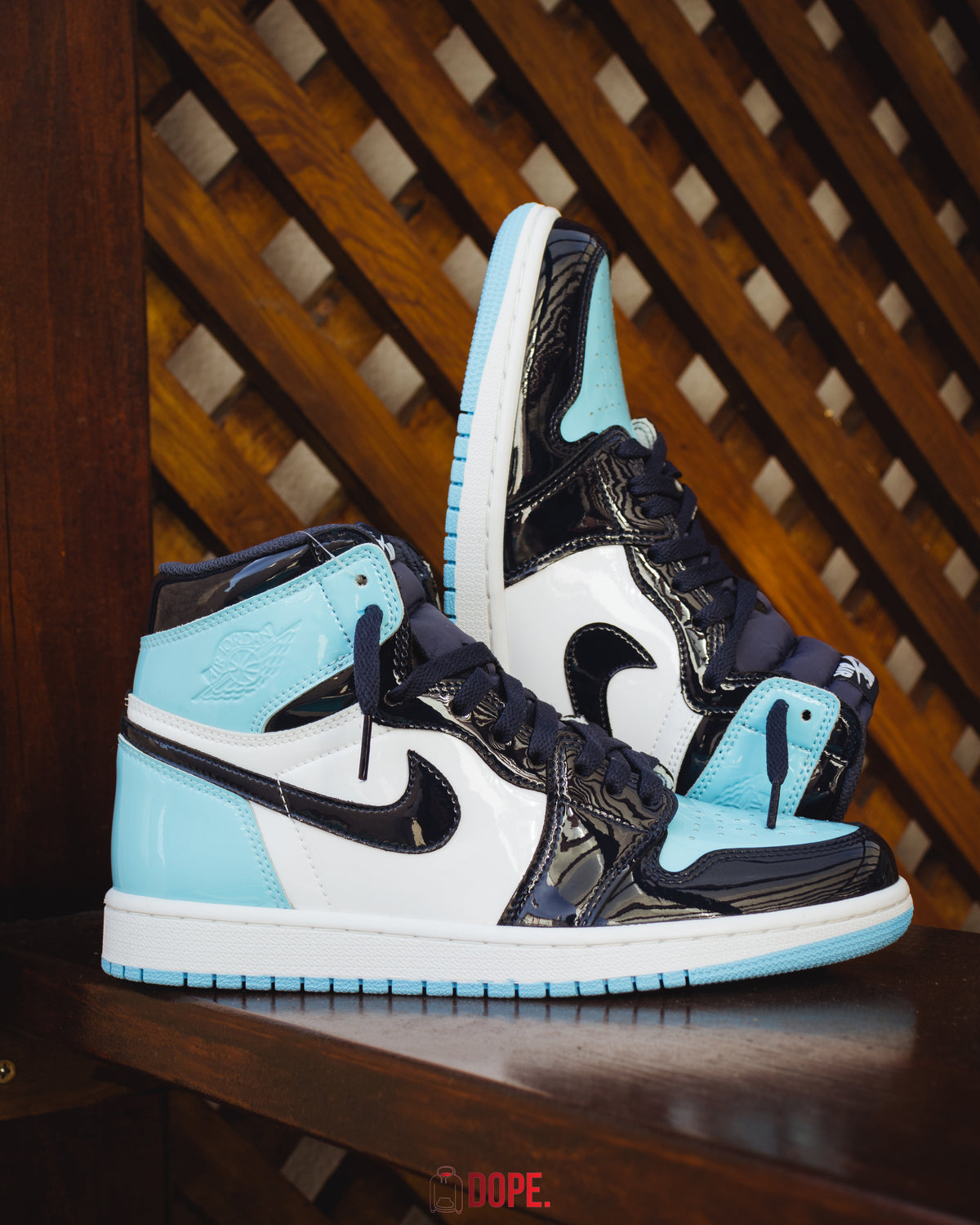 Jordan 1 Retro High UNC Patent