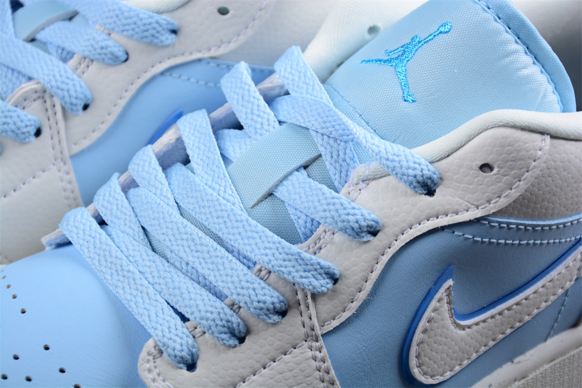 Jordan 1 Low SE Reverse Ice Blue