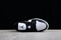 Jordan 1 Low Panda