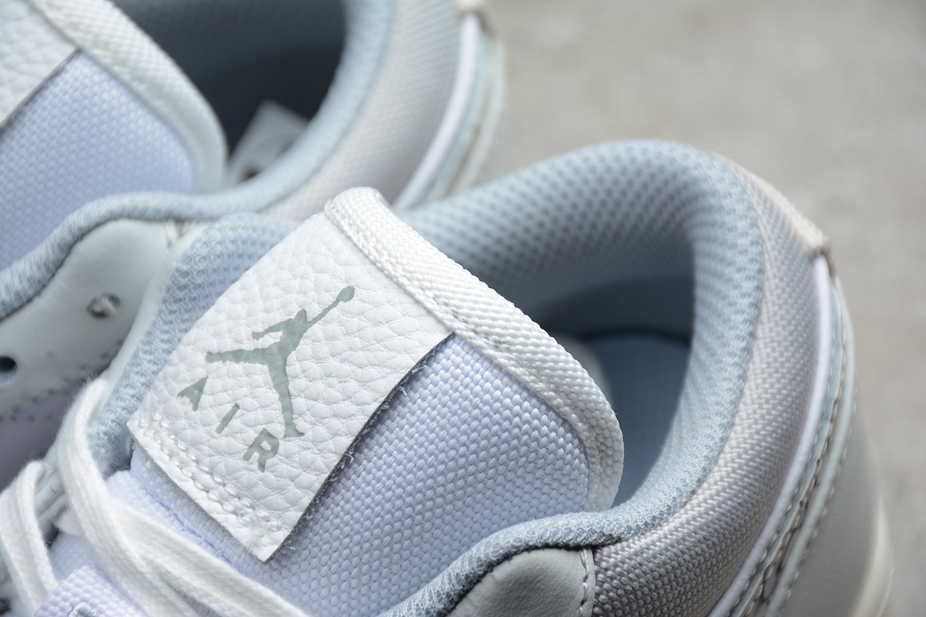 Jordan 1 Low PRM Smoke Grey Elephants