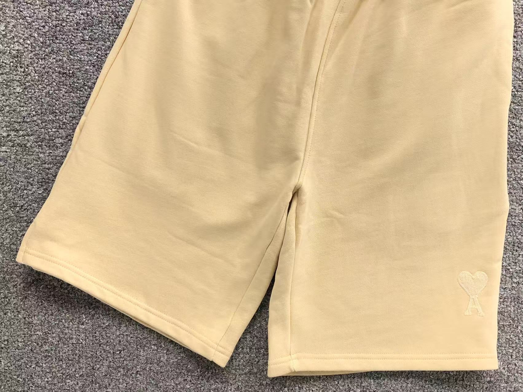 Ami Paris Short
