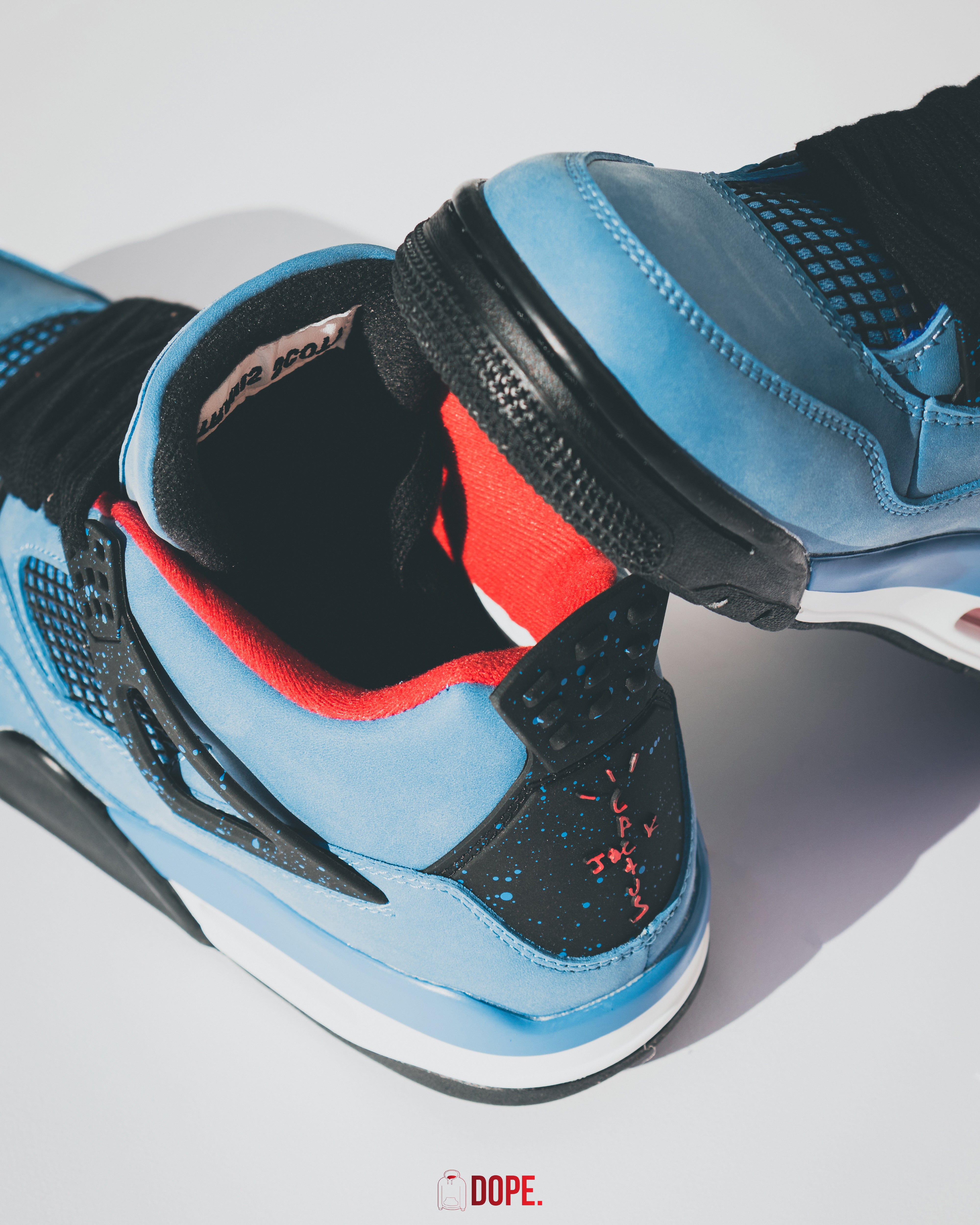 Jordan 4 Retro Travis Scott Cactus Jack