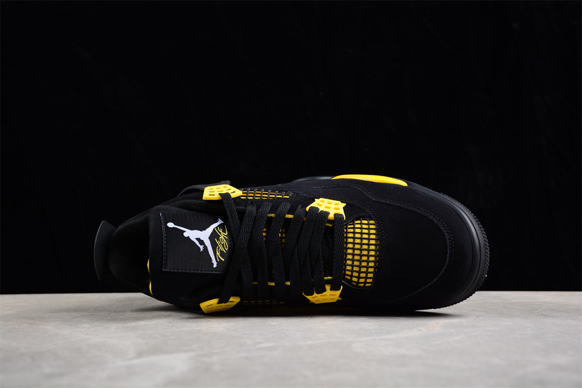 Jordan 4 Retro Thunder