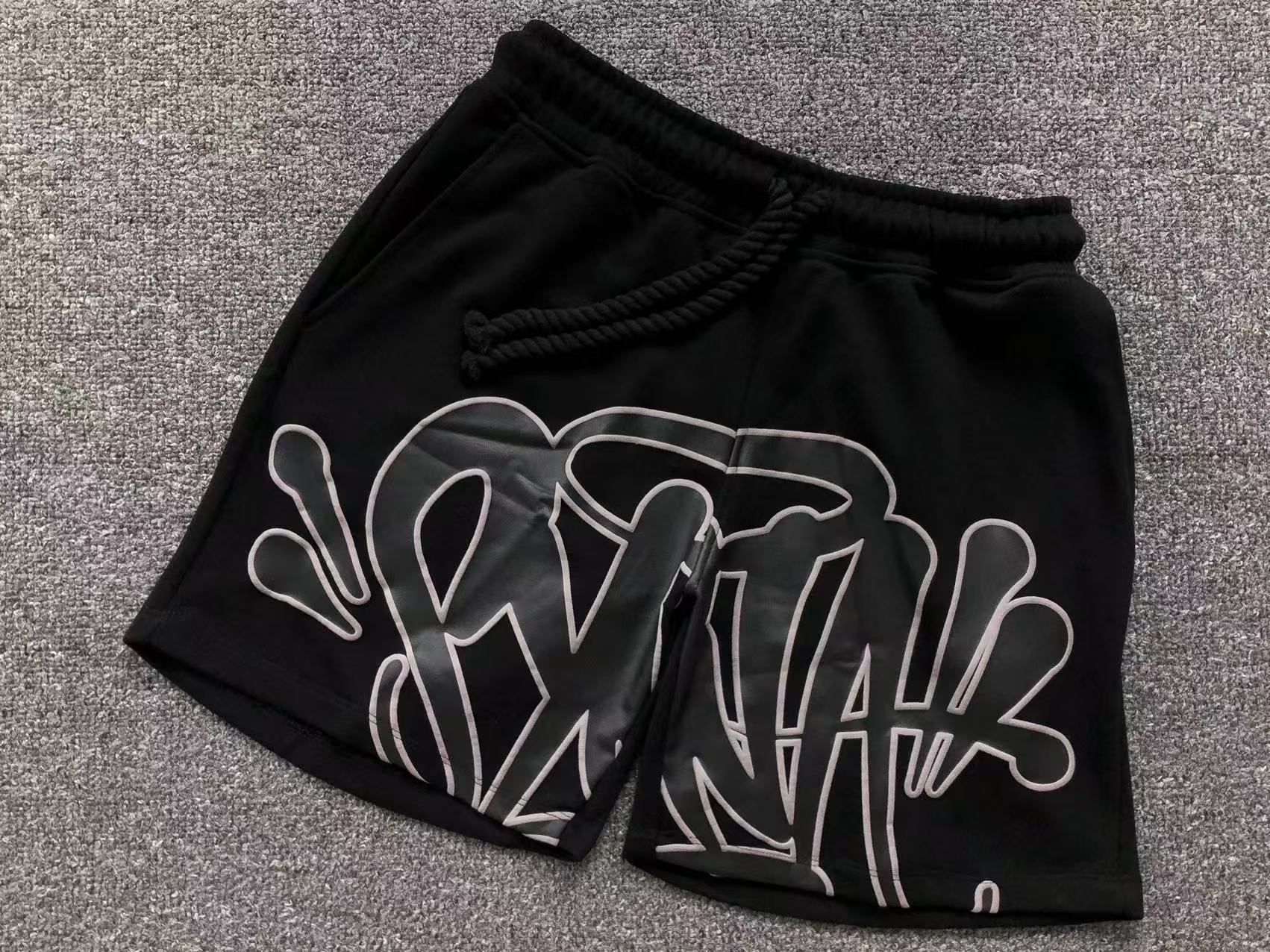 Syna WRLD Short