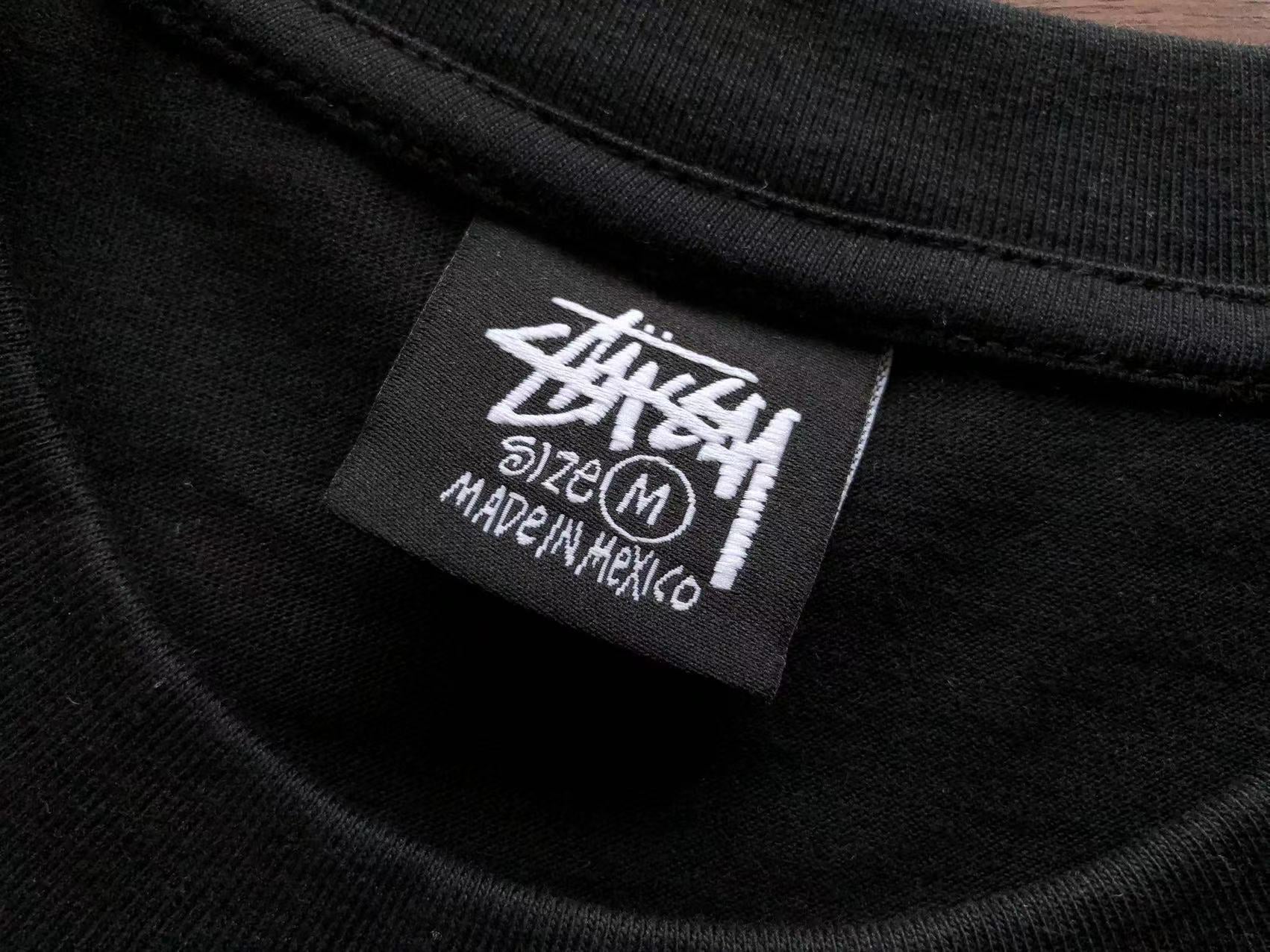 T-Shirt Stussy