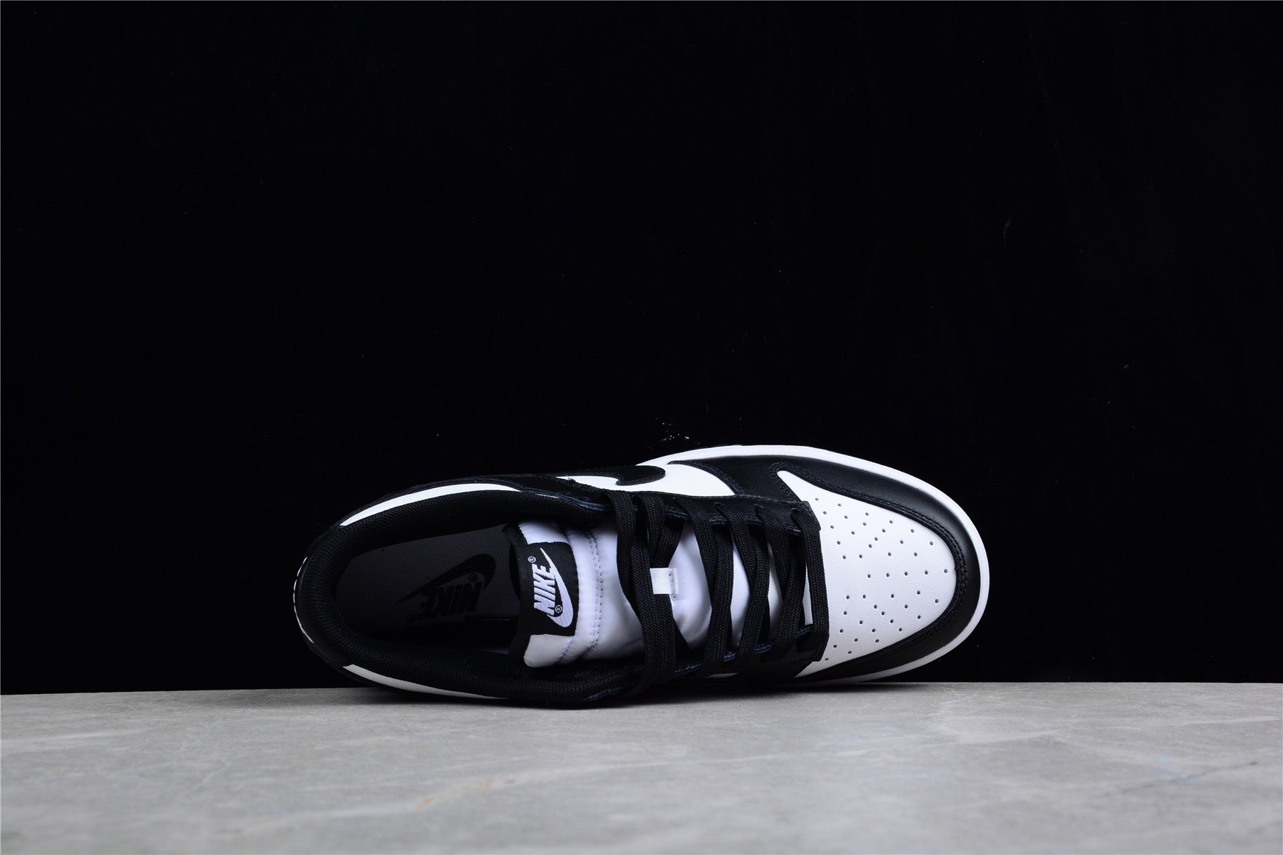 Nike Dunk Panda