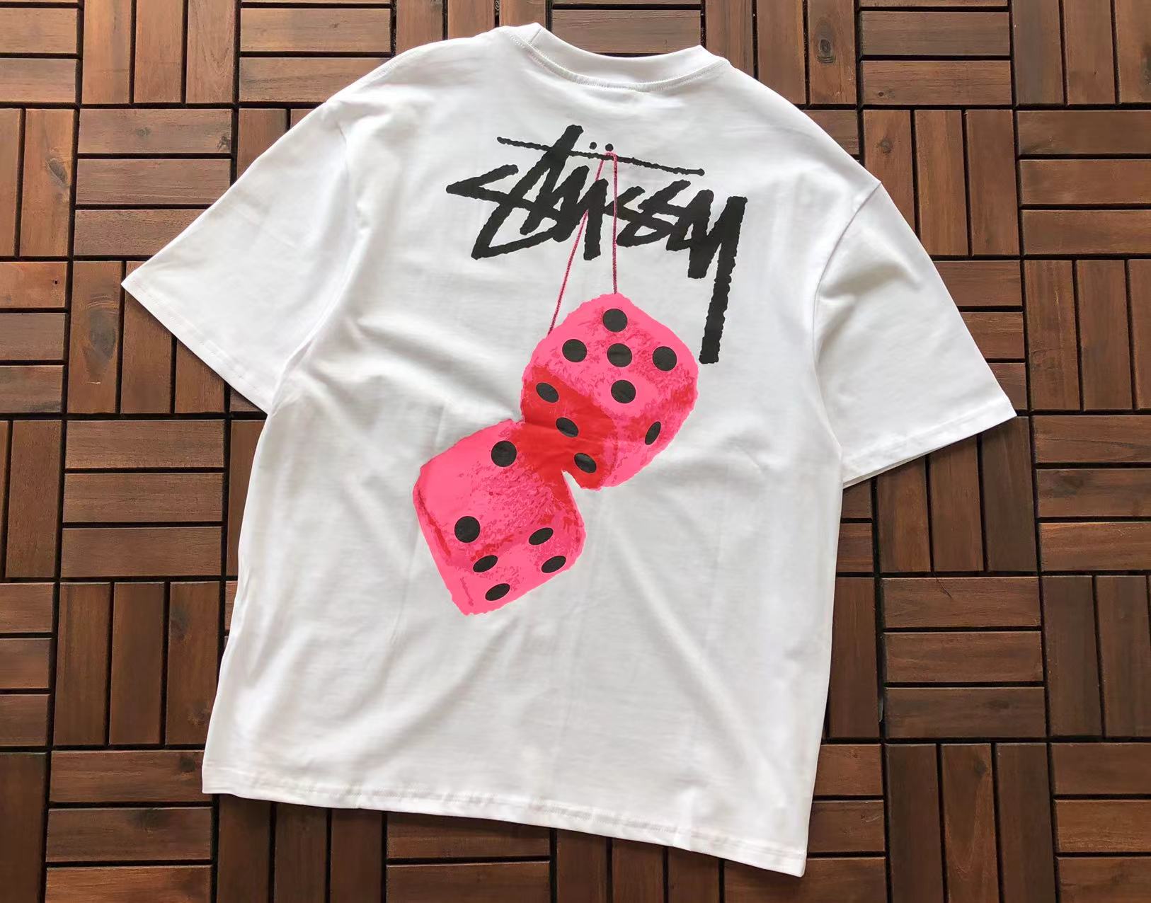T-Shirt Stussy