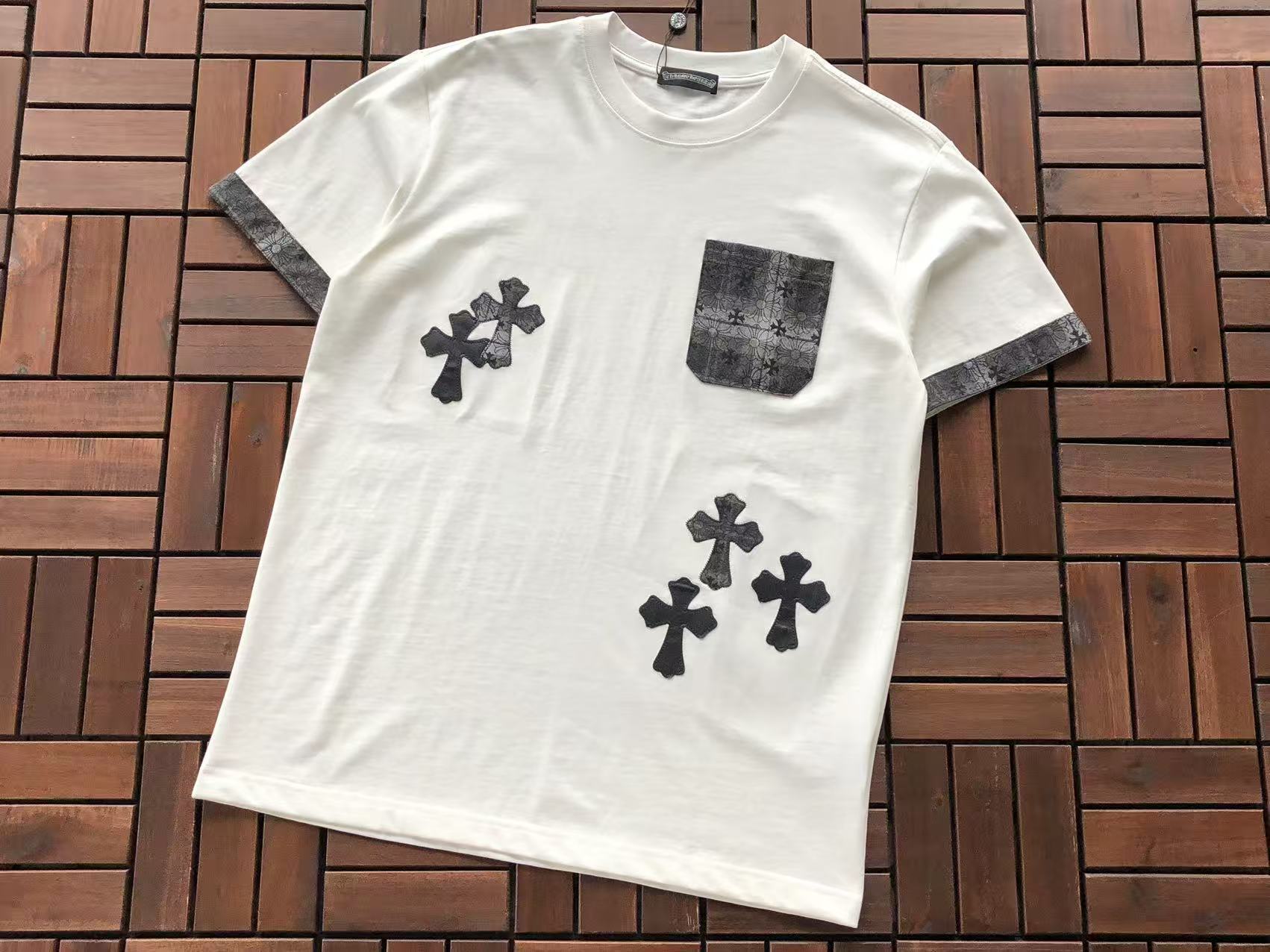 T-Shirt Chrome Hearts