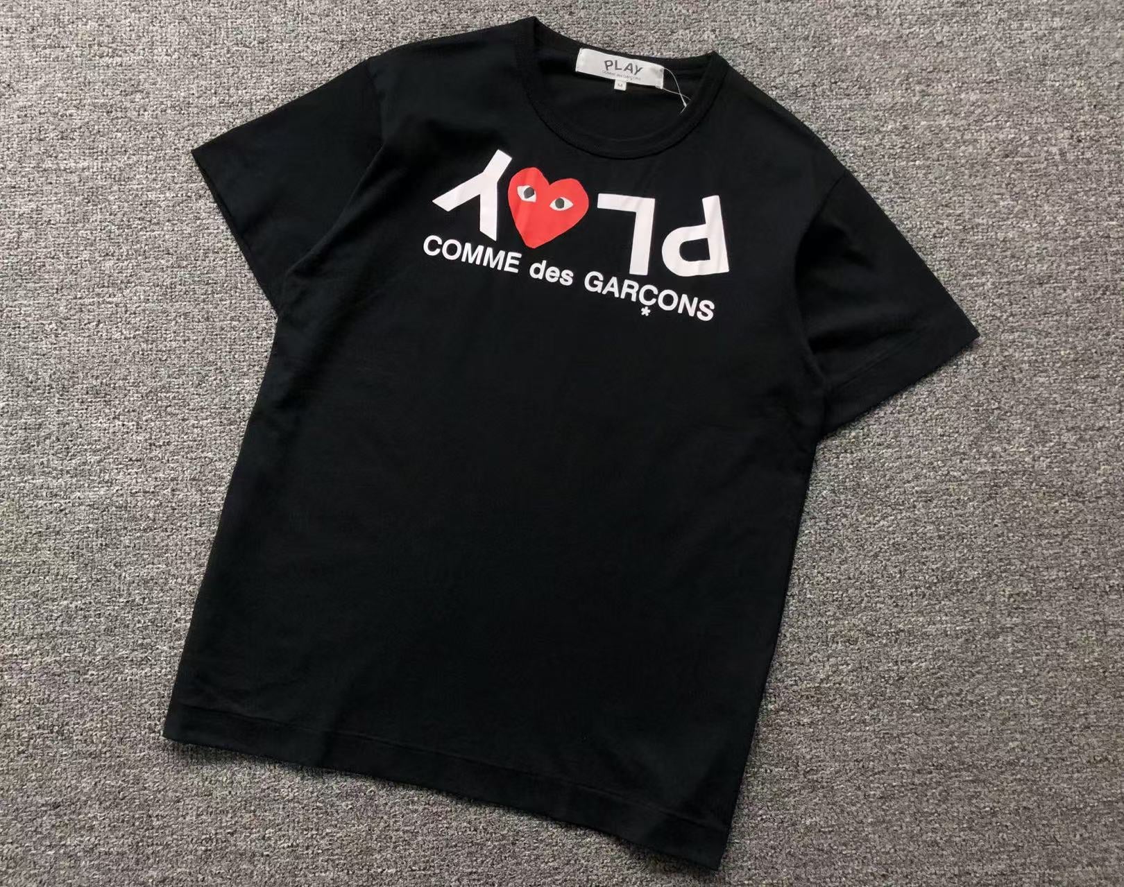 T-Shirt Comme des Garçons PLAY