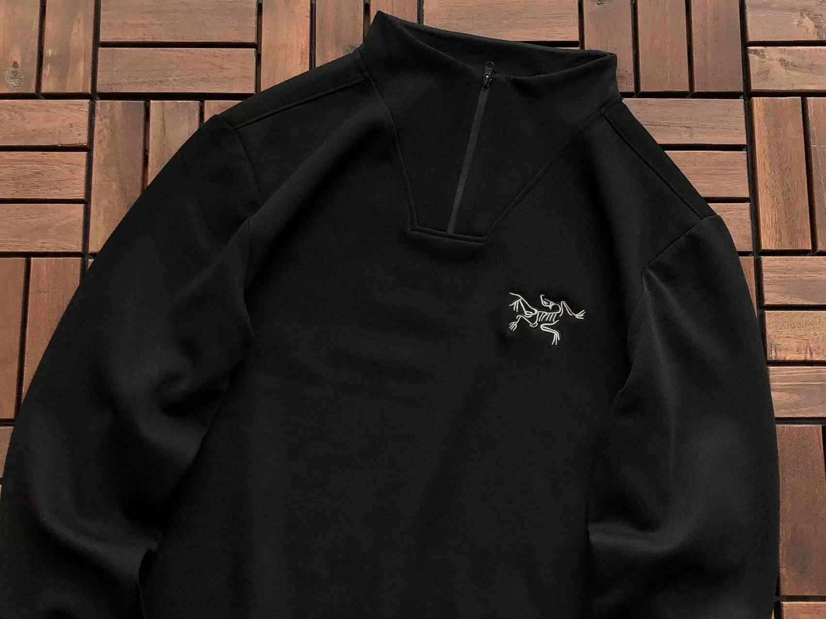 Arc'teryx Sweat