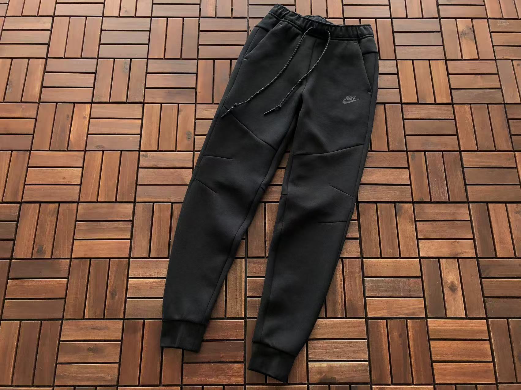 Nike Tech Fleece Tracksuit