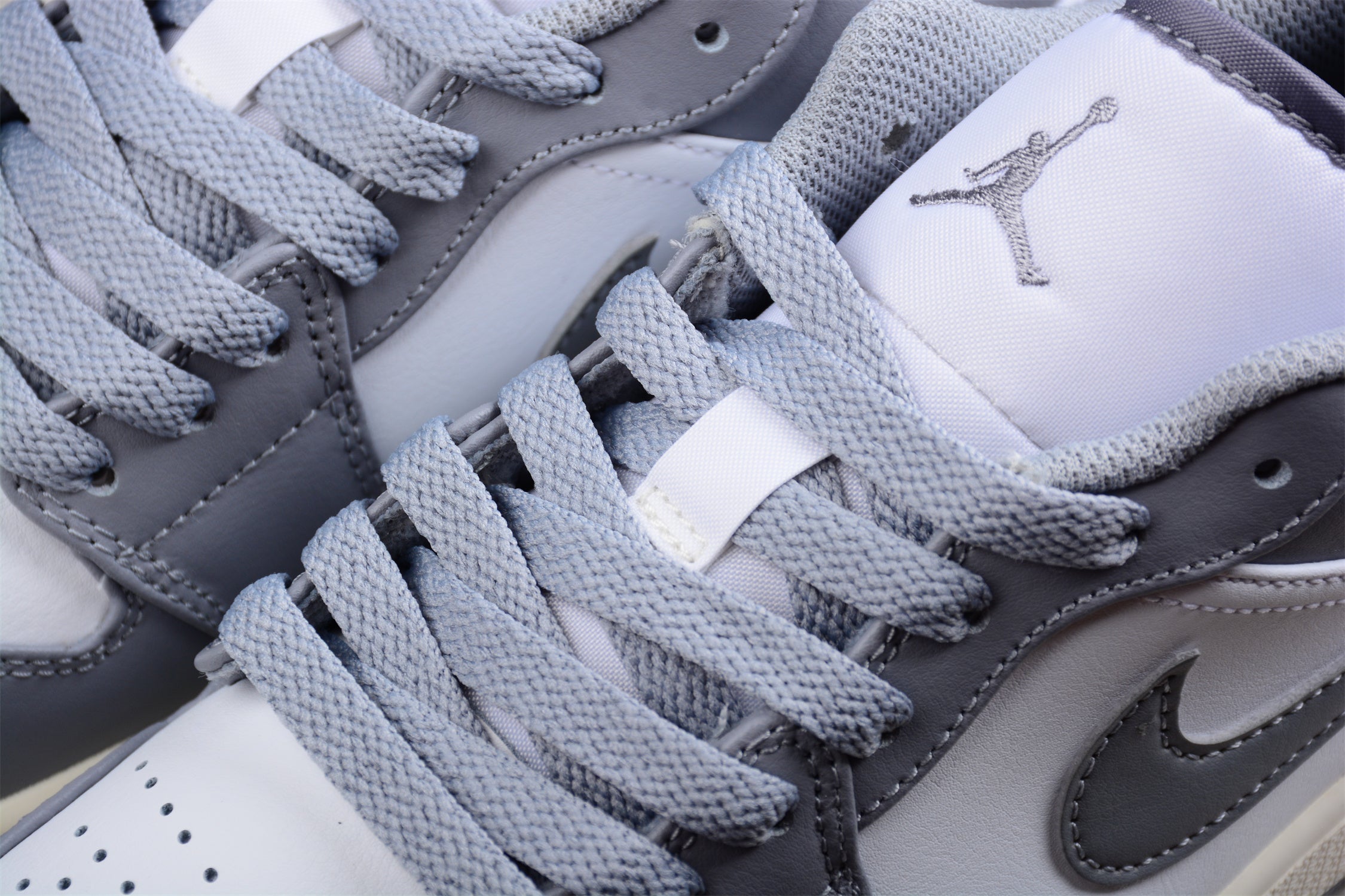 Jordan 1 Low Vintage Stealth Grey