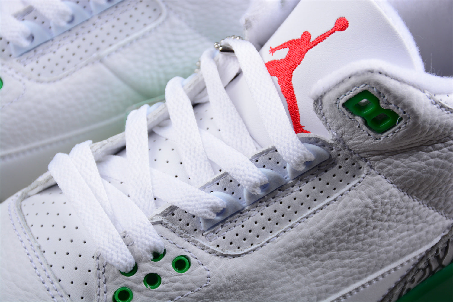 Jordan 3 Retro Lucky Green