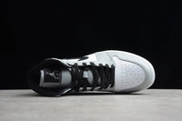 Jordan 1 Mid Light Smoke Grey