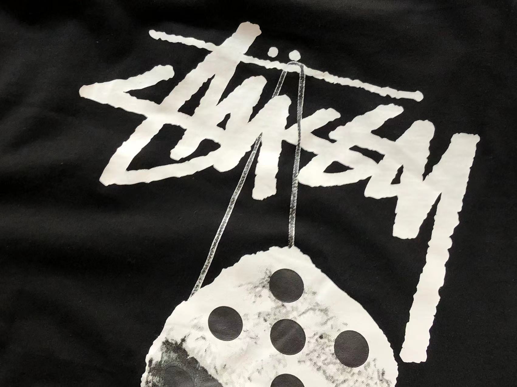 T-Shirt Stussy