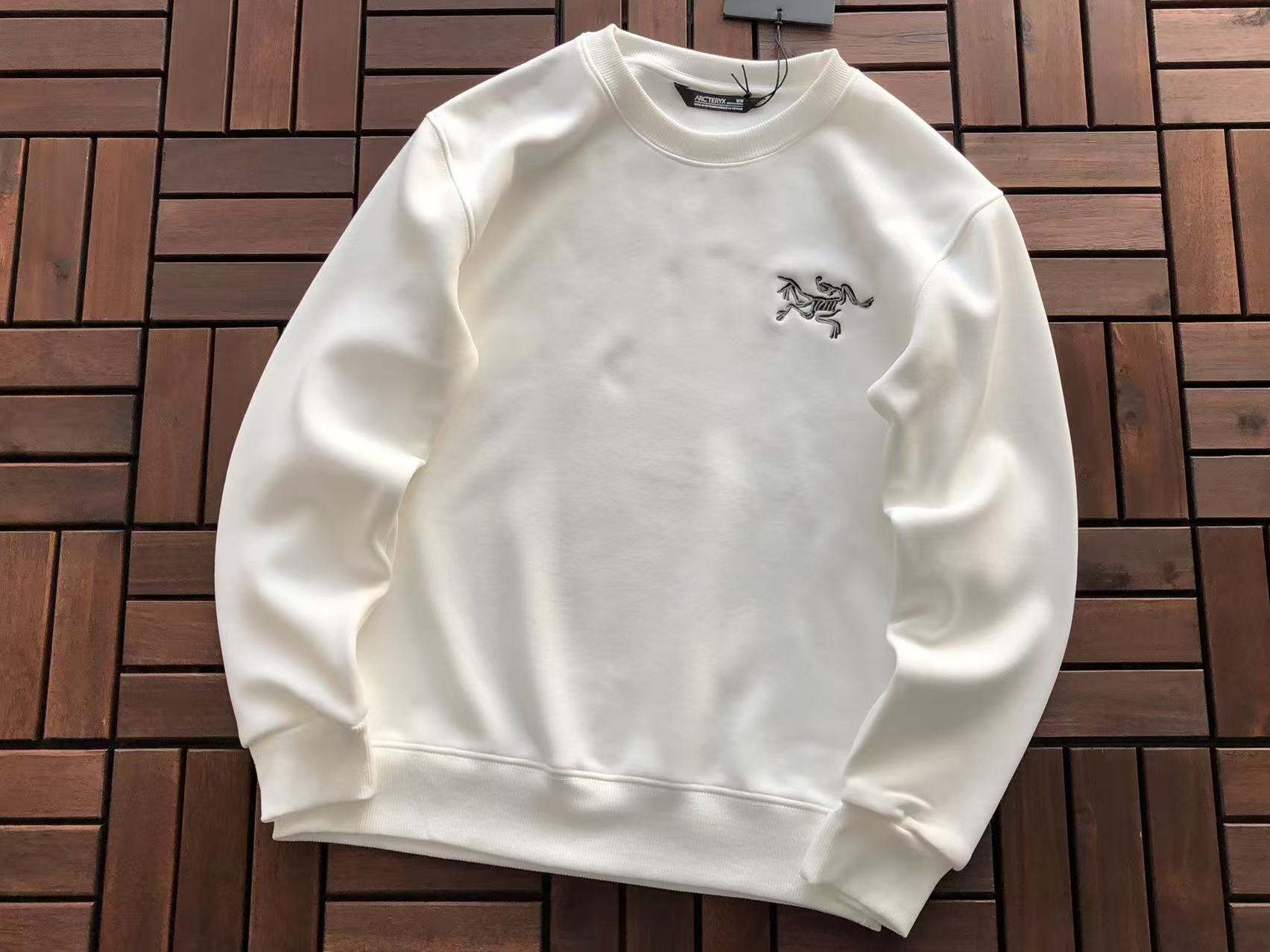 Arc'teryx Sweat