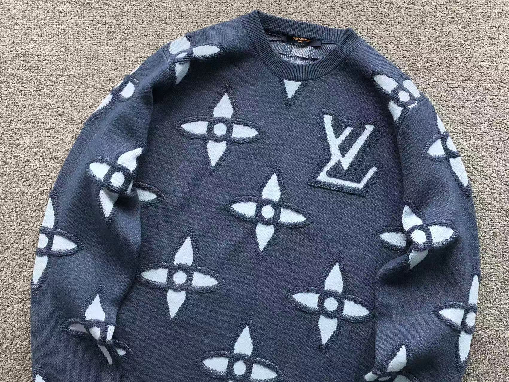 LV Sweater