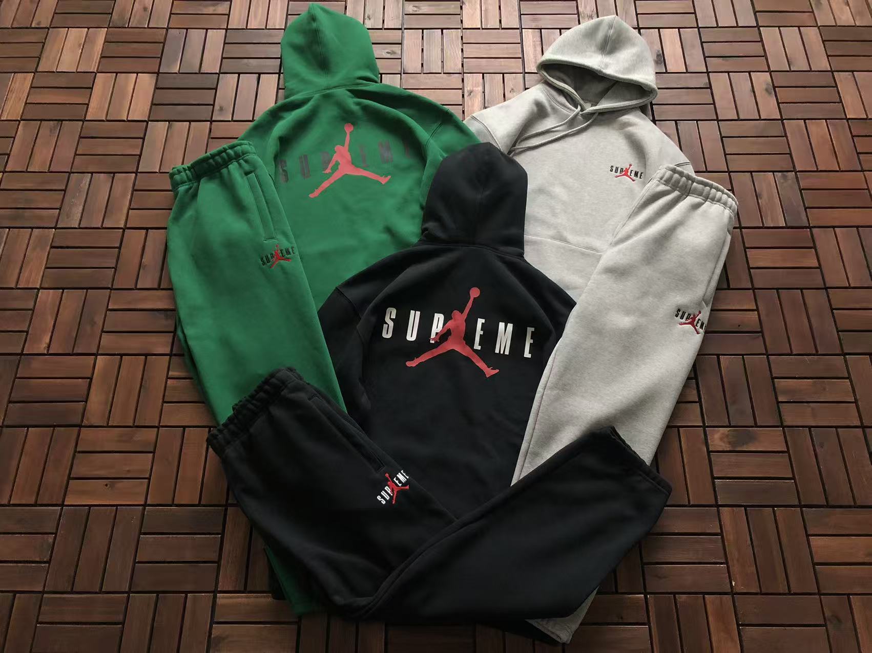 Air Jordan Hoodie X Supreme