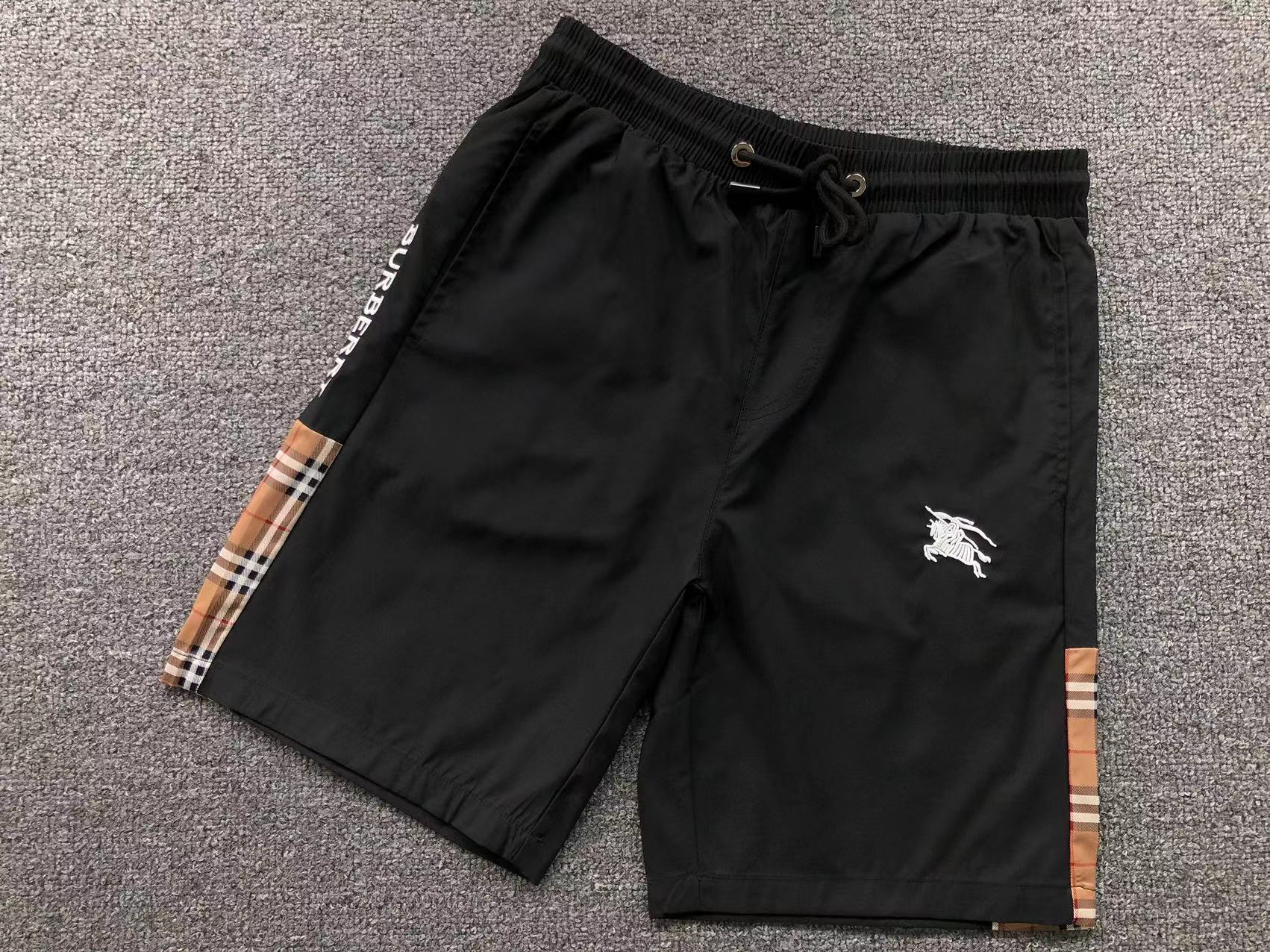 Burberry Short