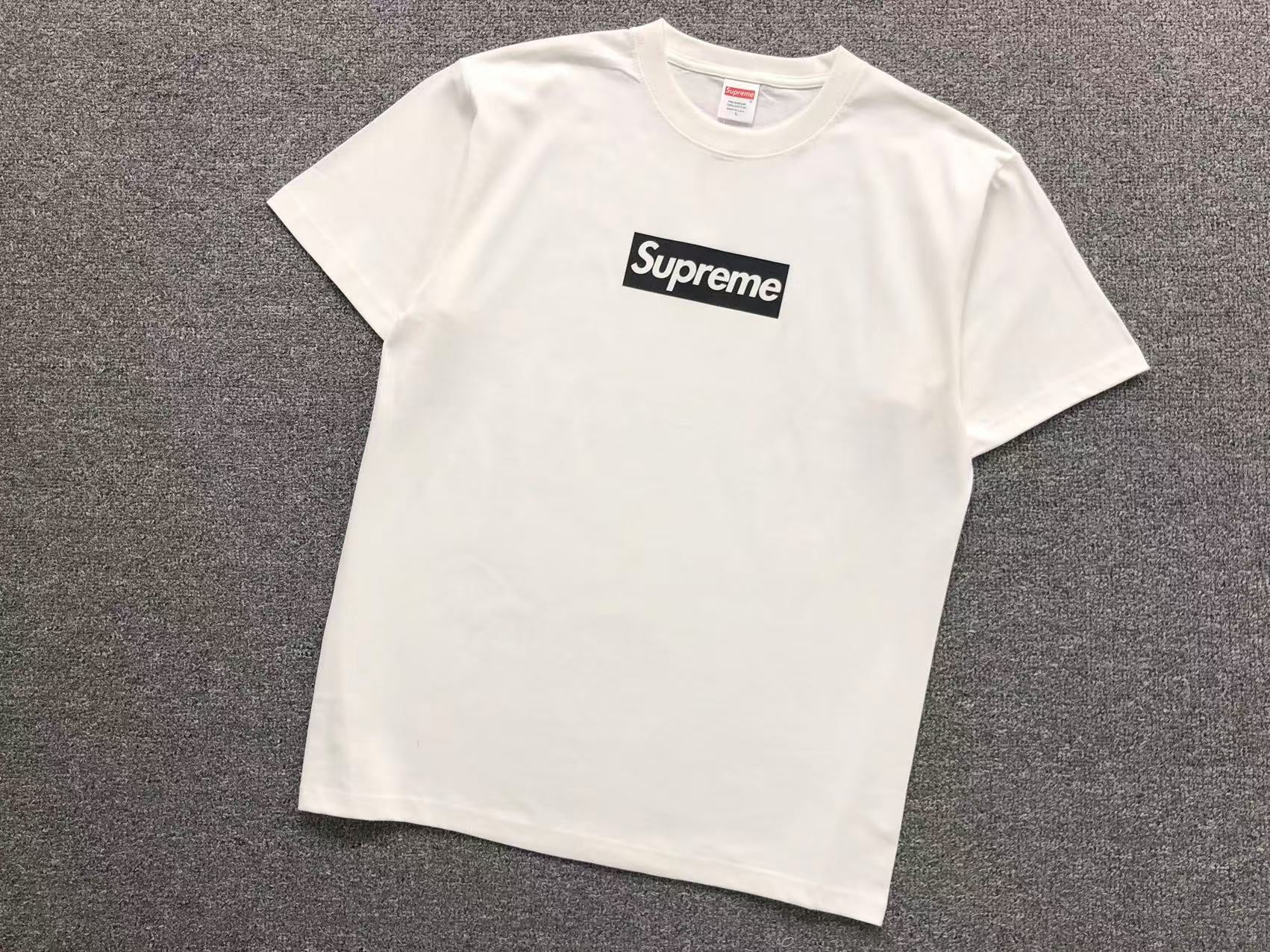 T-Shirt Supreme