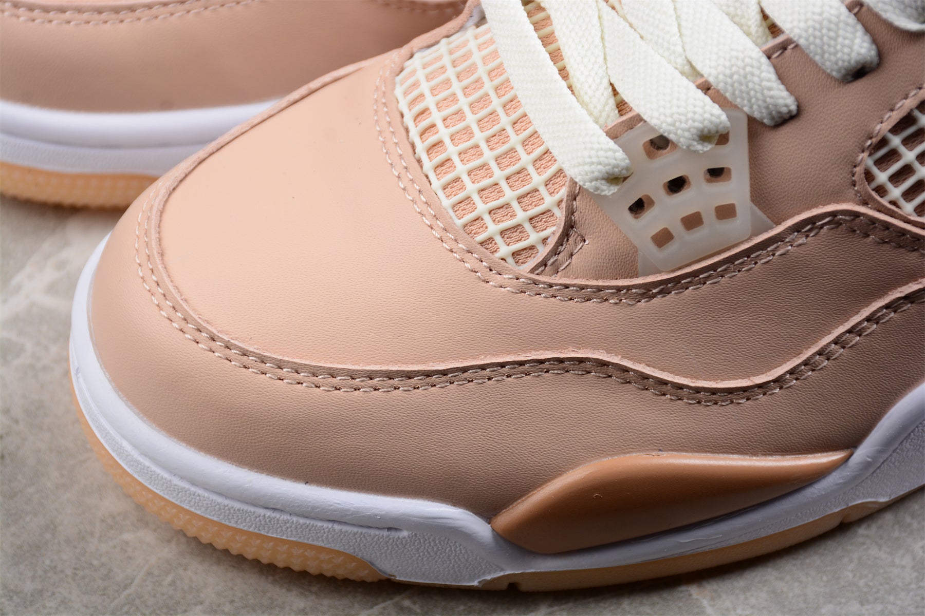 Jordan 4 Retro Shimmer