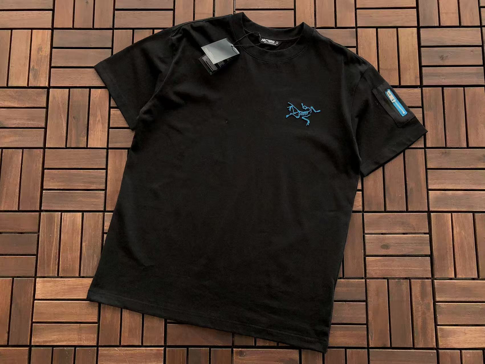 Arc'teryx T-Shirt