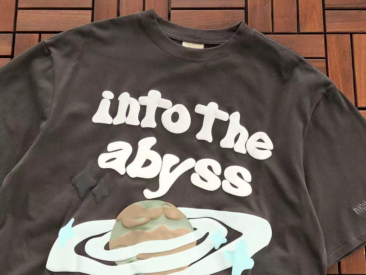 T-Shirt Broken Planet