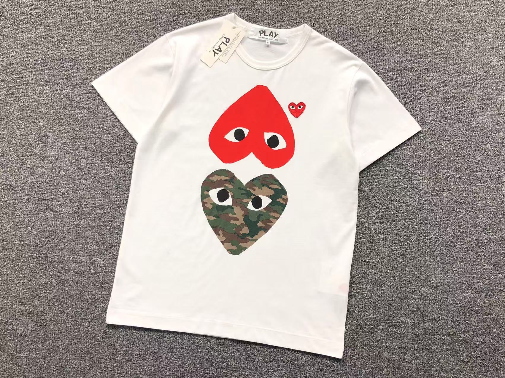 T-Shirt Comme des Garçons PLAY