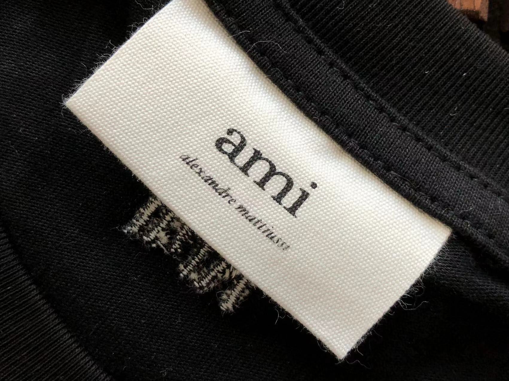 T-Shirt Ami Paris