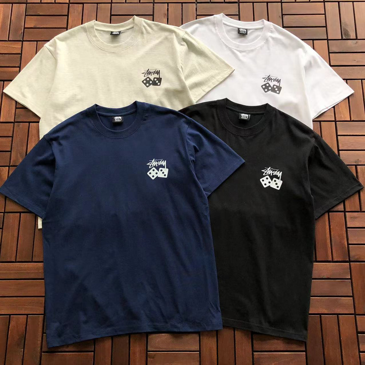 T-Shirt Stussy