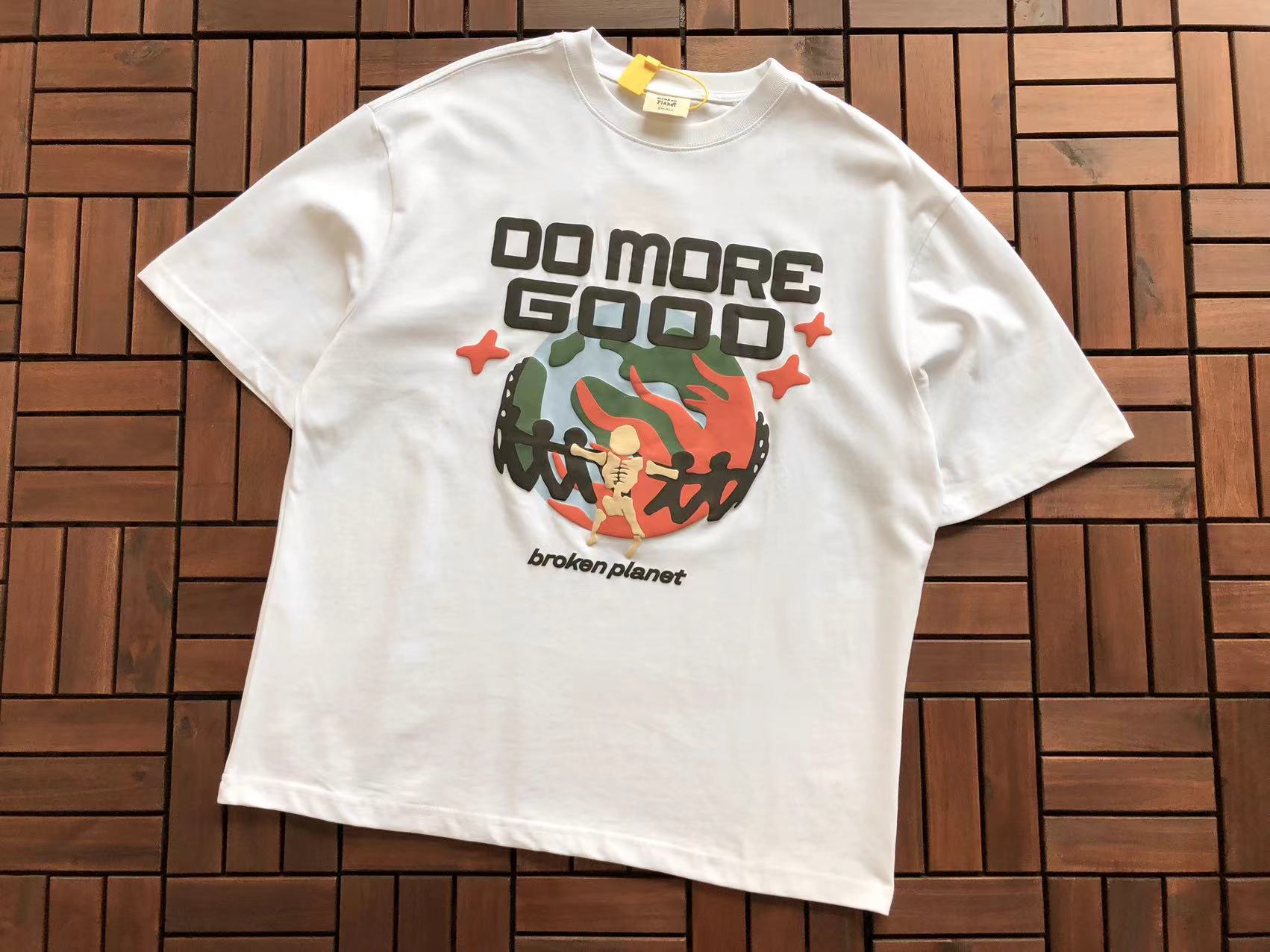 T-Shirt Broken Planet Do Moore Good
