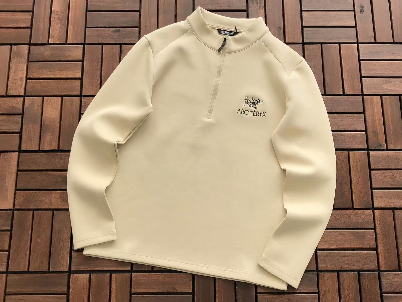 Arc'teryx Sweat