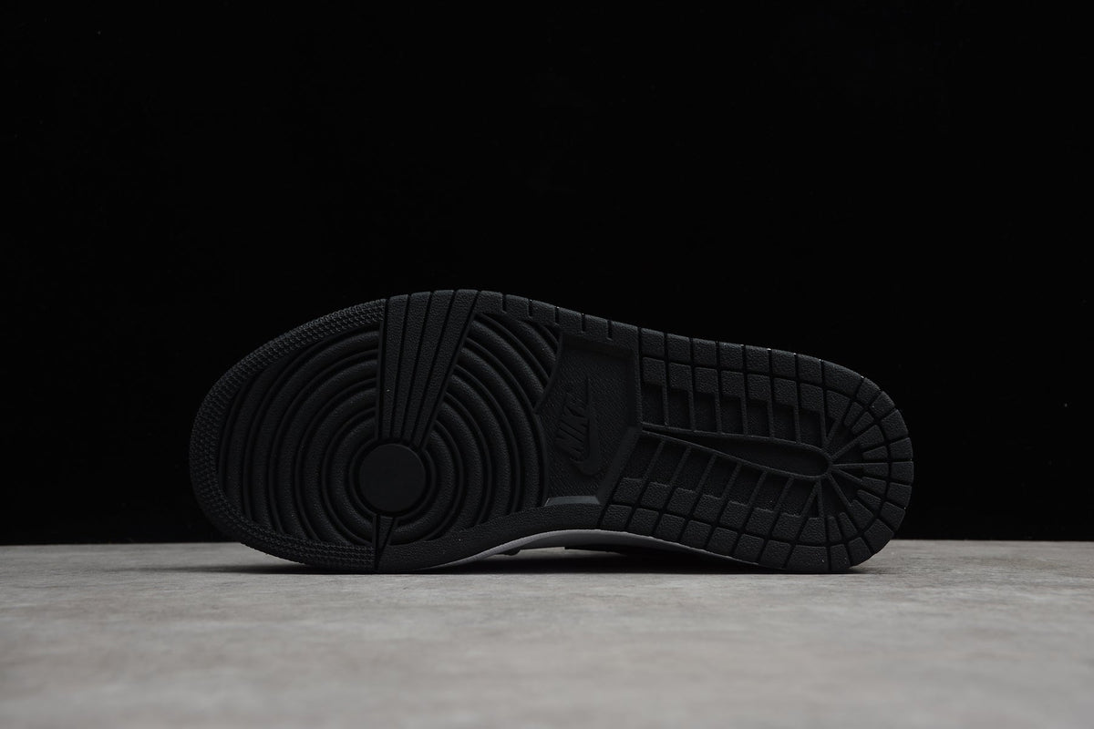 Jordan 1 Low Light Smoke Grey