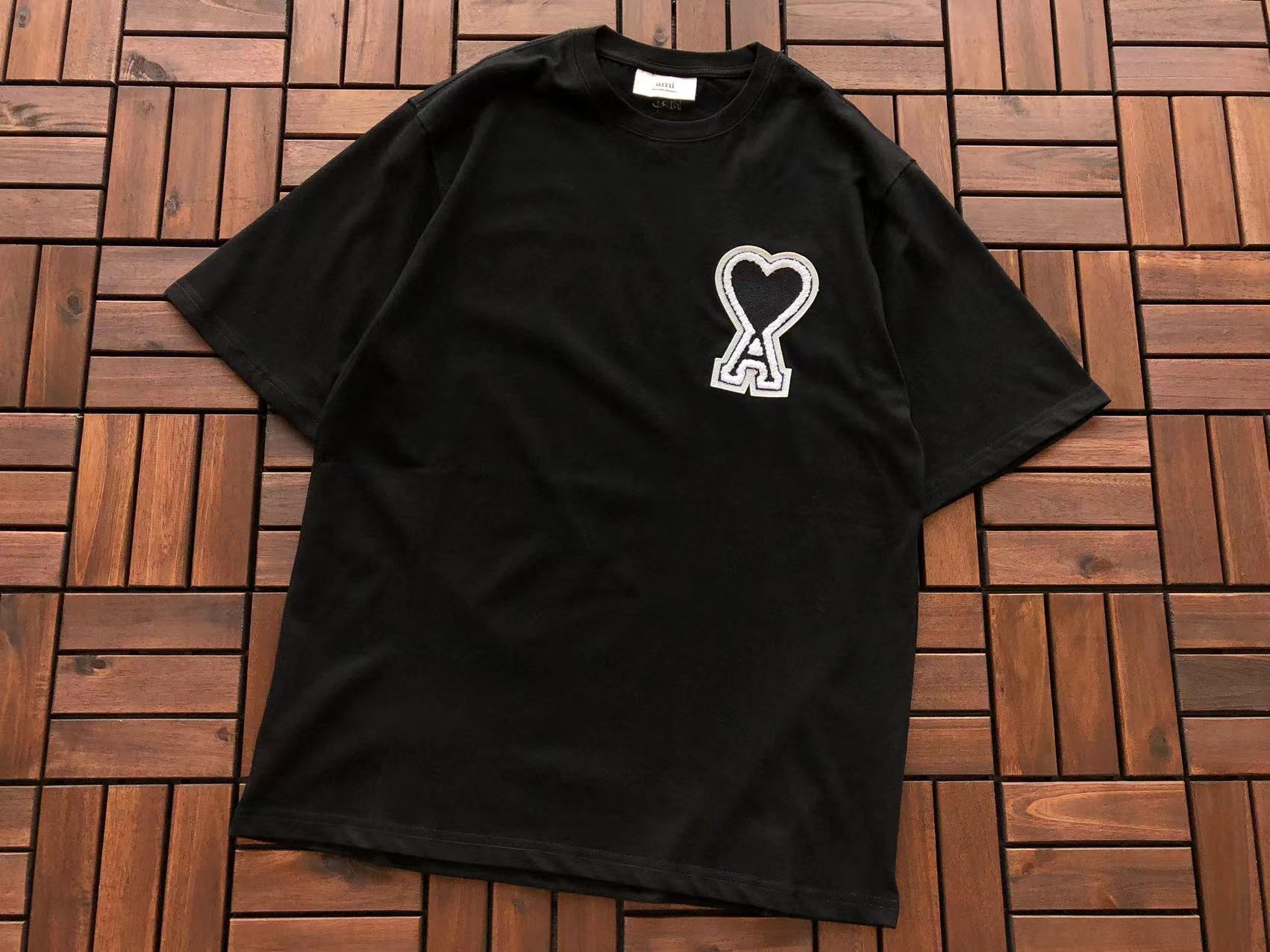 T-Shirt Ami Paris