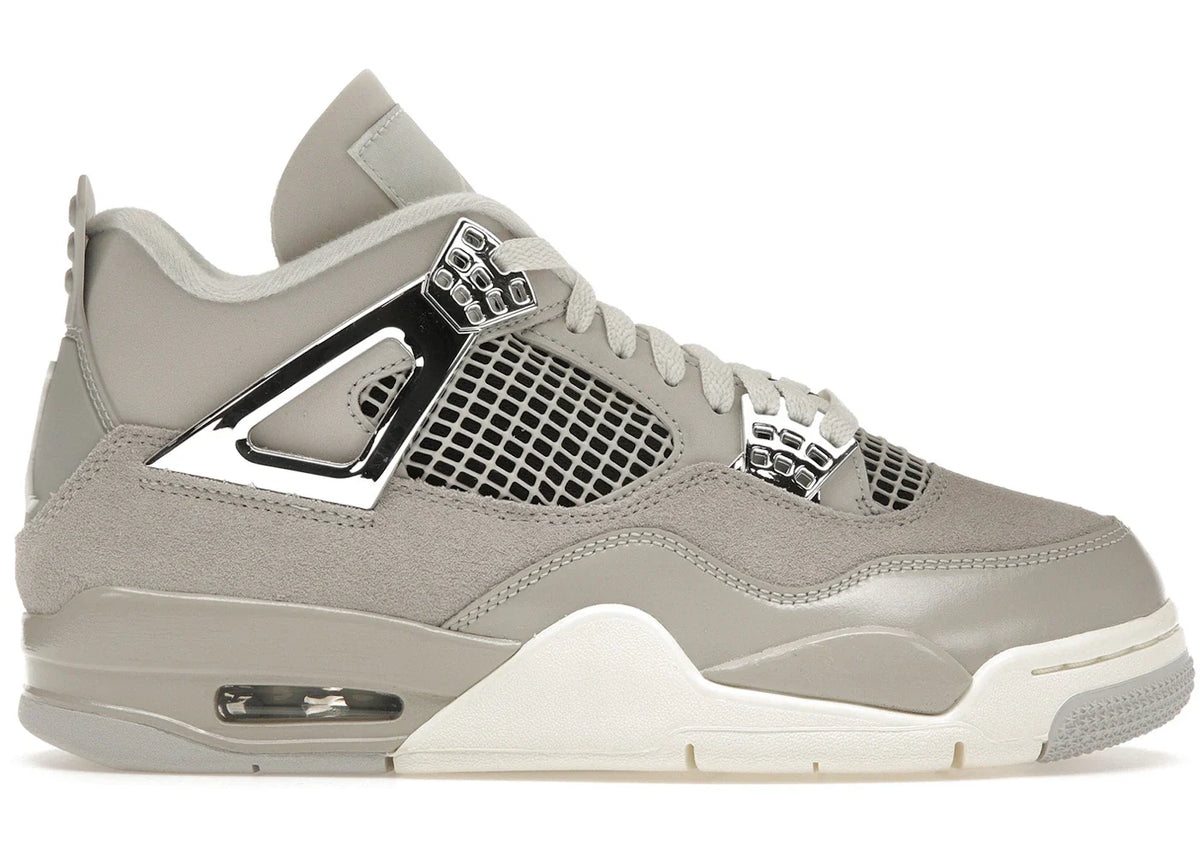 Jordan 4 Retro Frozen Moments