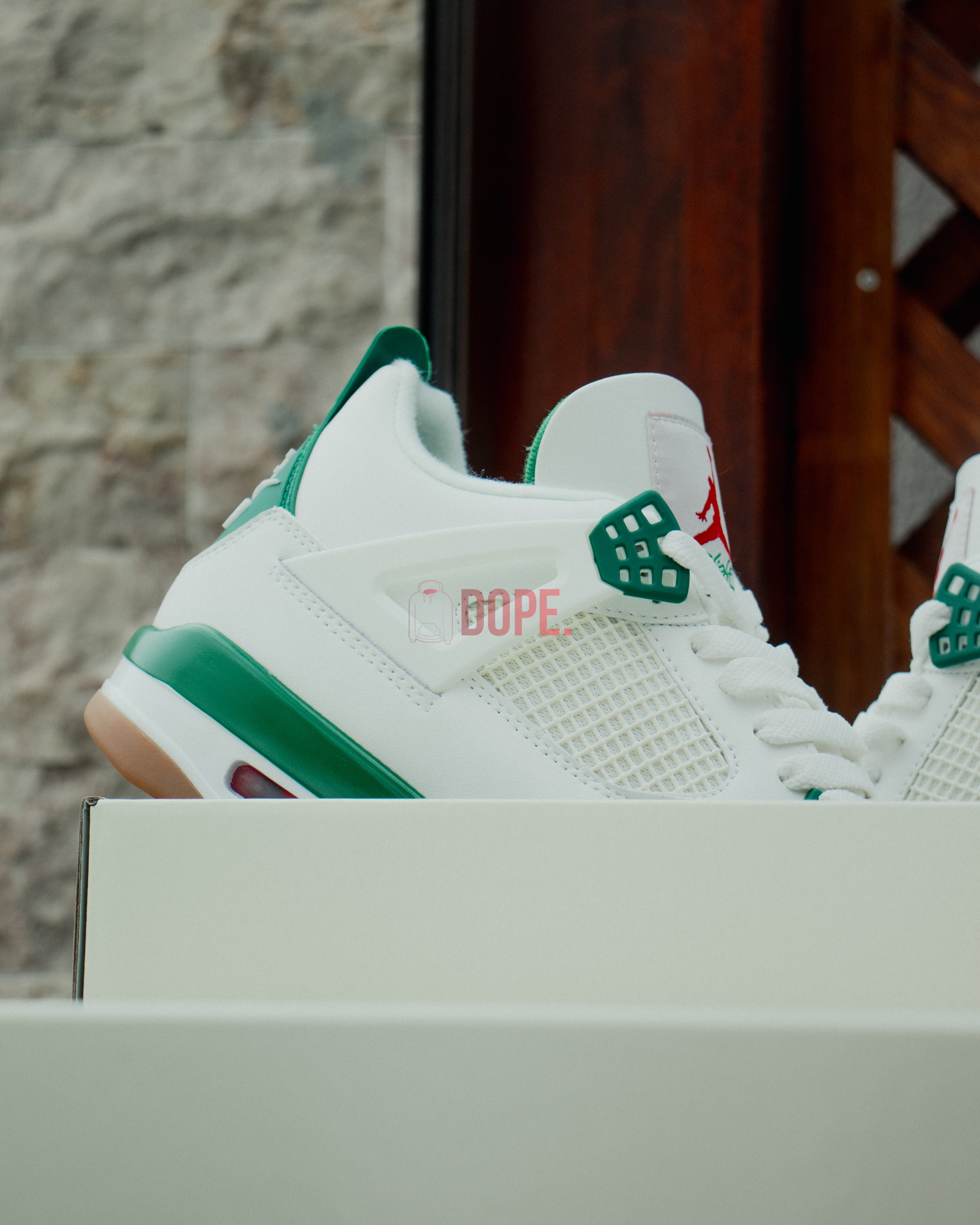 Jordan 4 Retro SB Pine Green