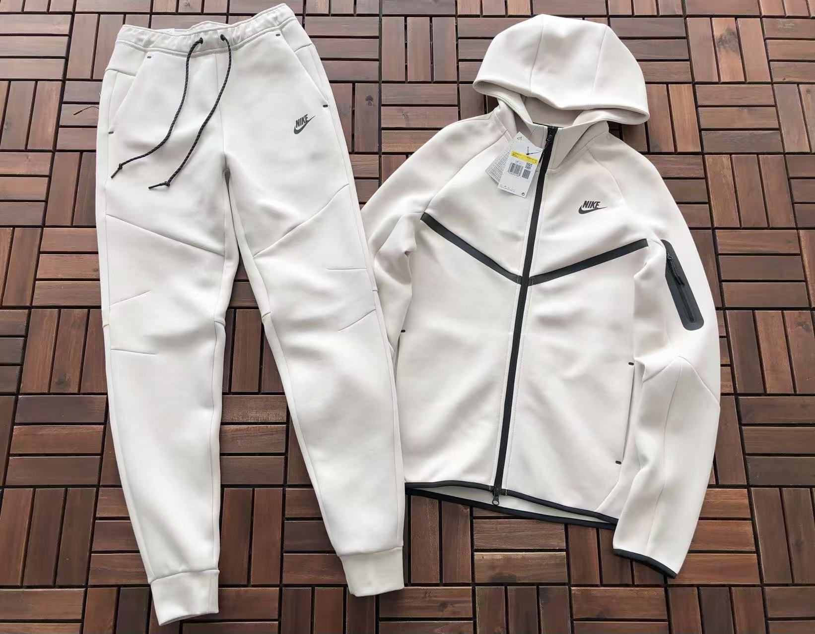 Nike Tech Fleece Tracksuit