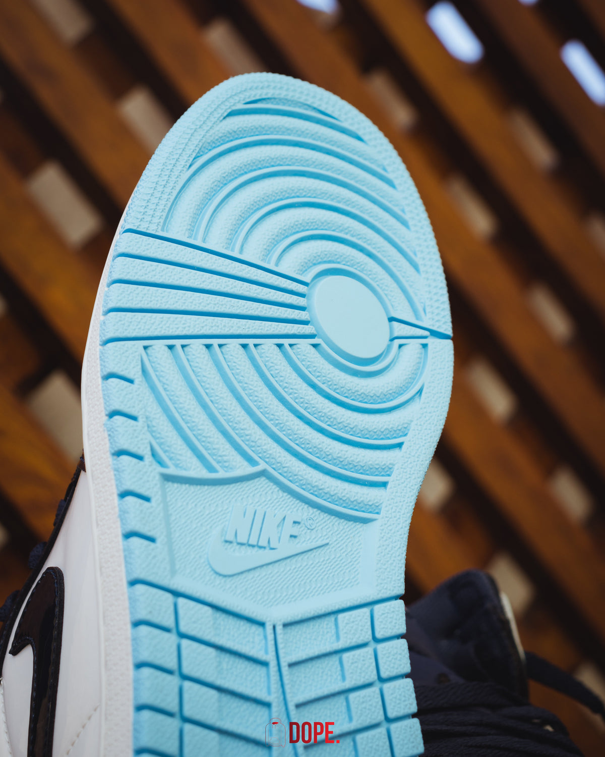 Jordan 1 Retro High UNC Patent