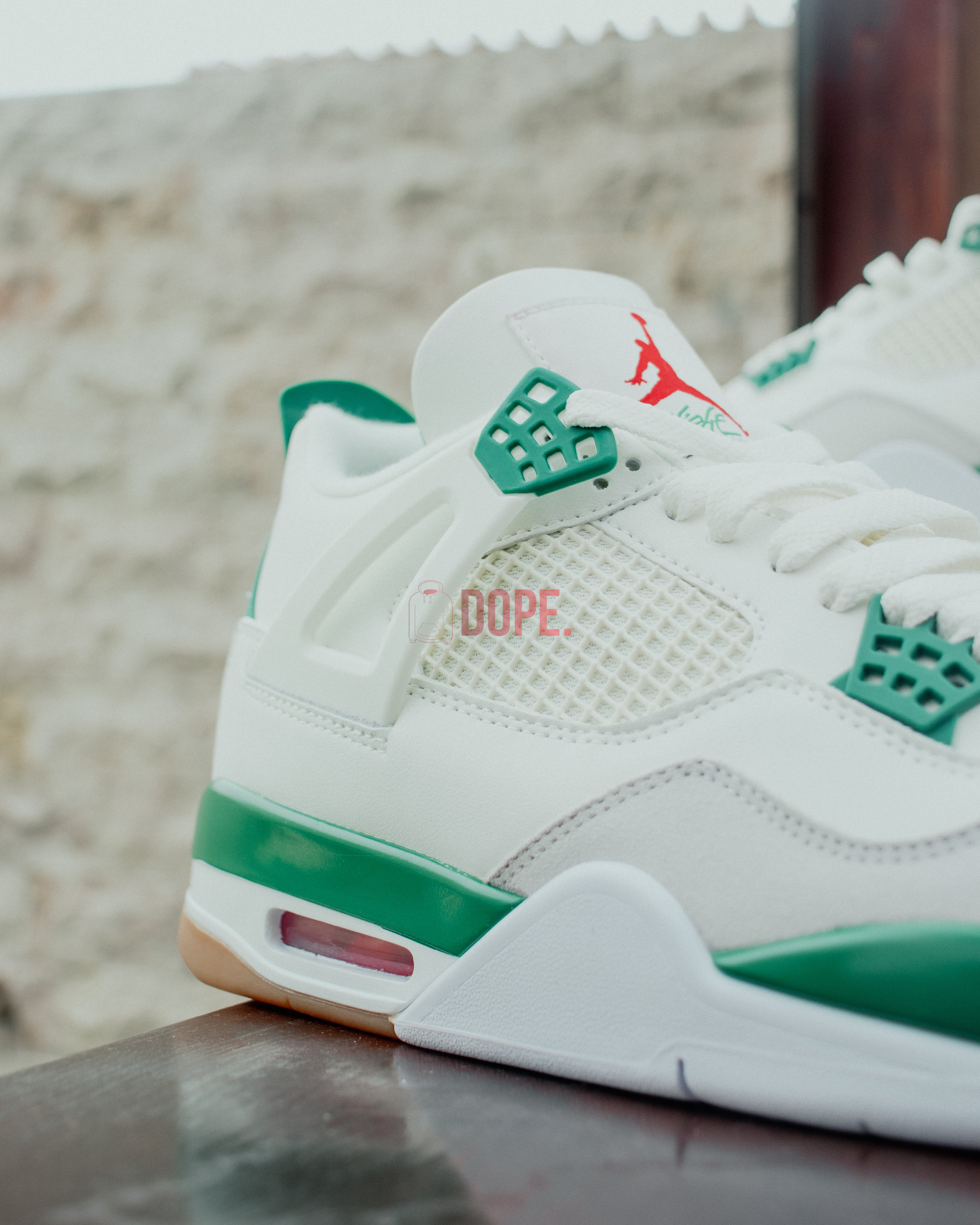 Jordan 4 Retro SB Pine Green