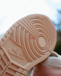 Jordan 1 Mid Milan