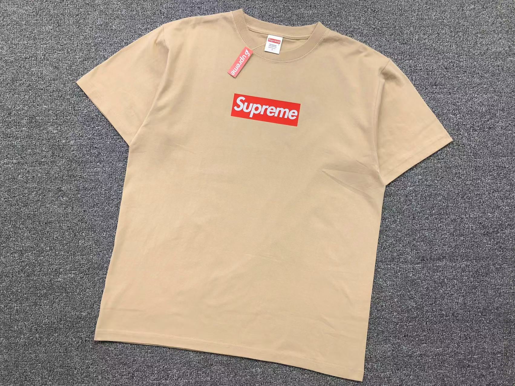 T-Shirt Supreme